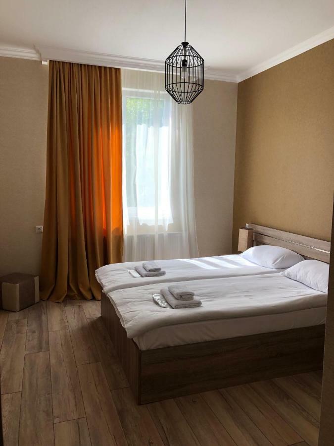 Baqari Inn Kazbegi Exterior foto
